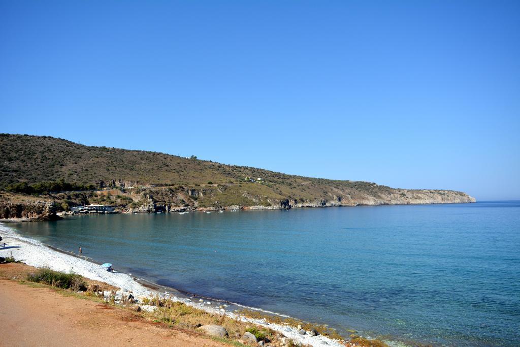 Olea Hotel Pírgos Dhiroú Exterior foto